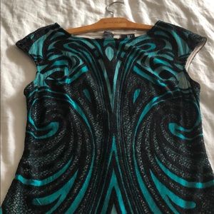 Gorgeous vintage style dress.